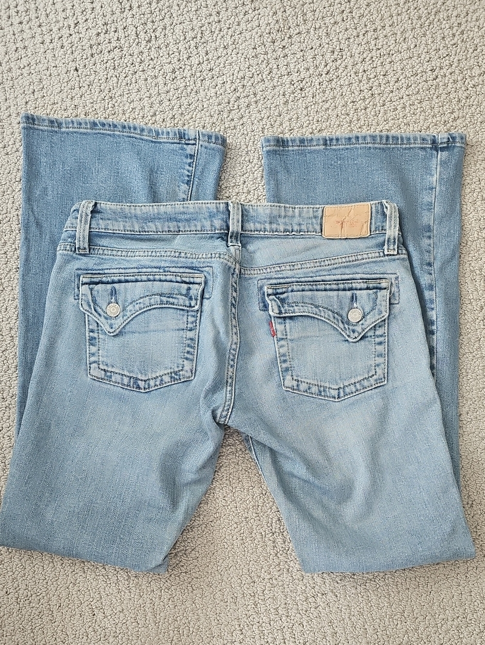 Levi's 524 Too Superlow Flare Light Blue Women's Jeans with Flap Back Pockets